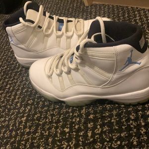 Jordan retro 11 legend blue